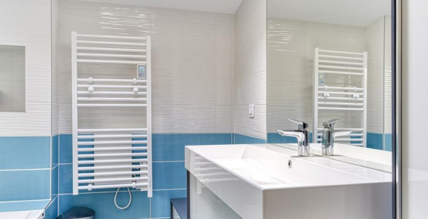 Rénovation salle de bain bleue à Sartrouville 78